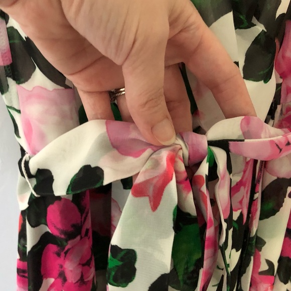 Betsey Johnson Floral Dress - Picture 2 of 12